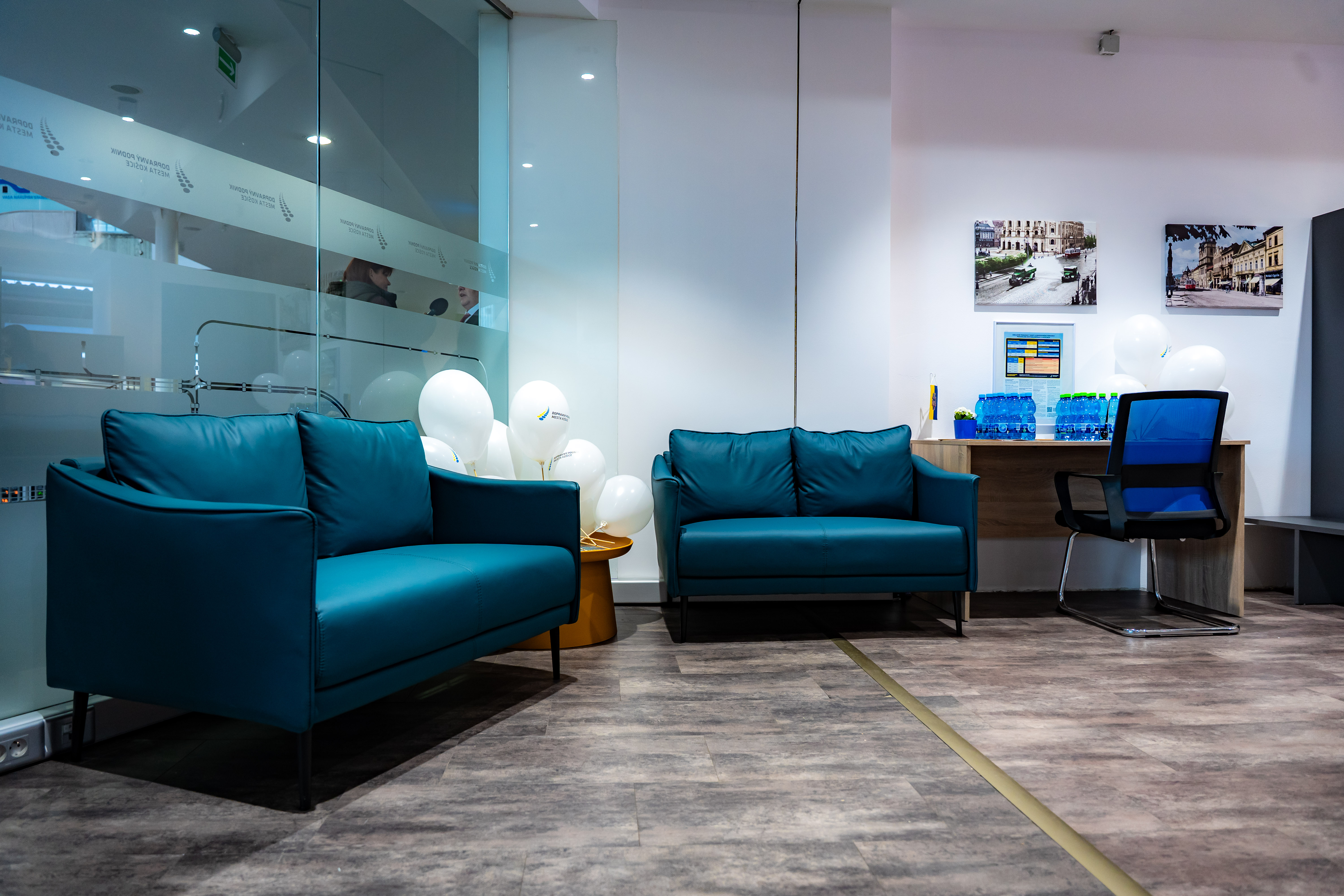 Tlacovy brifing - Otvorenie noveho klientskeho centra Dopravneho podniku mesta Kosice na Hlavnej zeleznicnej stanici-36